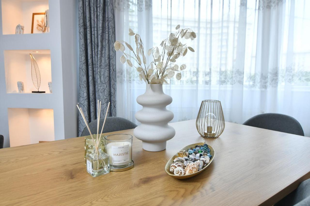Apartament Parliament Square Elite Escapes Bukareszt Zewnętrze zdjęcie